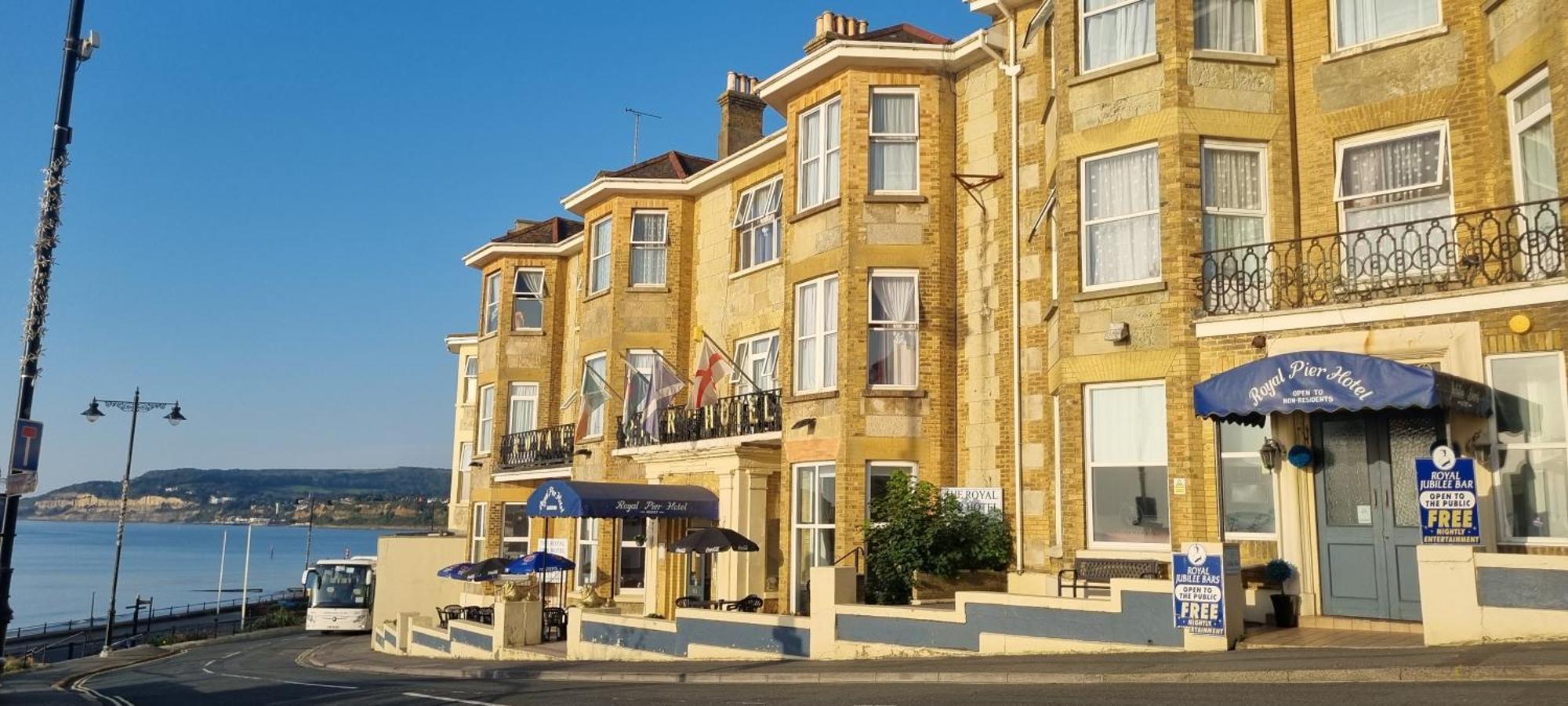 Royal Pier 호텔 샌다운 외부 사진